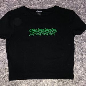 ZUMIES small green rose short sleeve cropped top